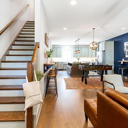 Waverly By Avantstay Nashville-Inspired Townhome W Luxury Kitchen Pool Table エクステリア 写真